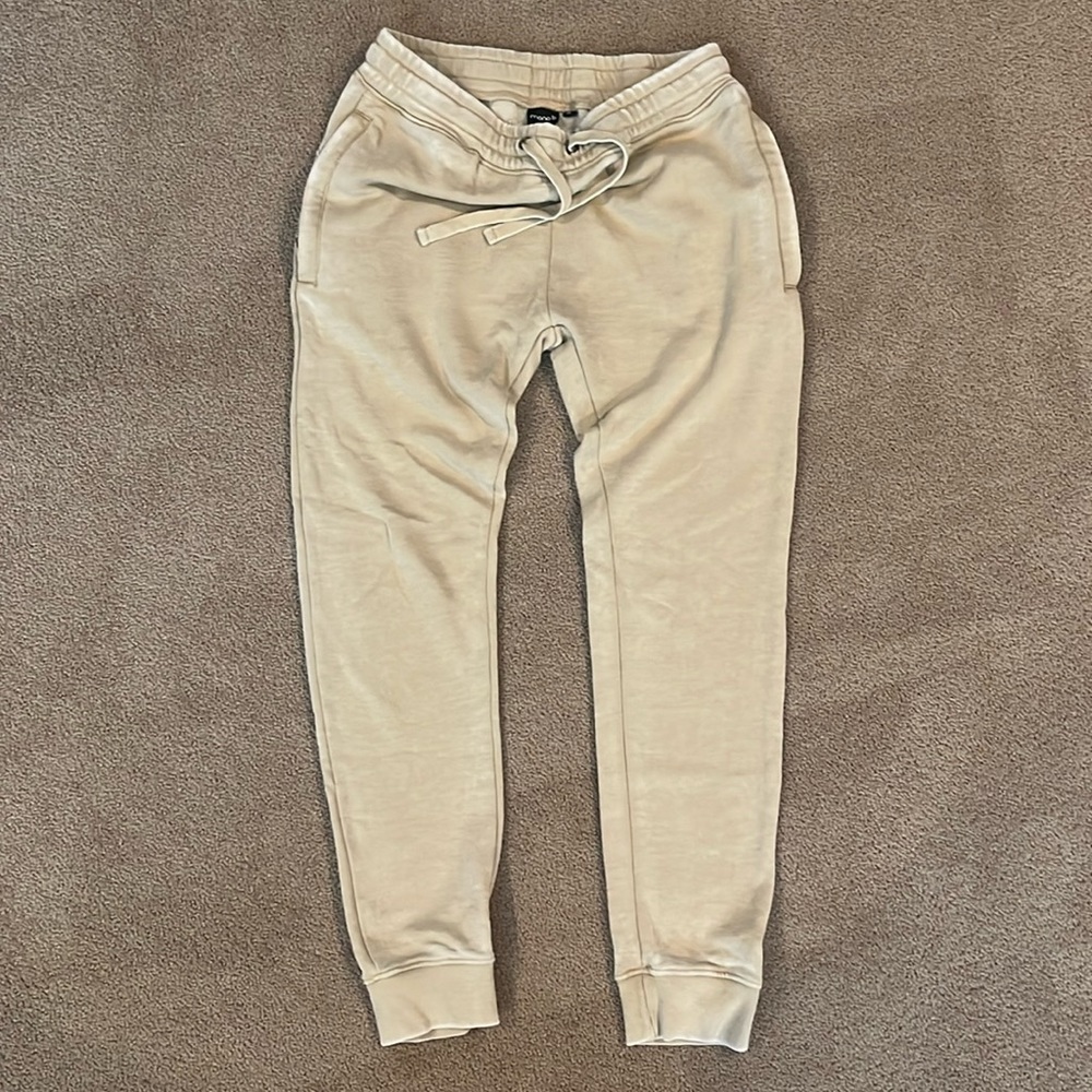 Mono B Women’s Jogger Sweatpants. Size M.